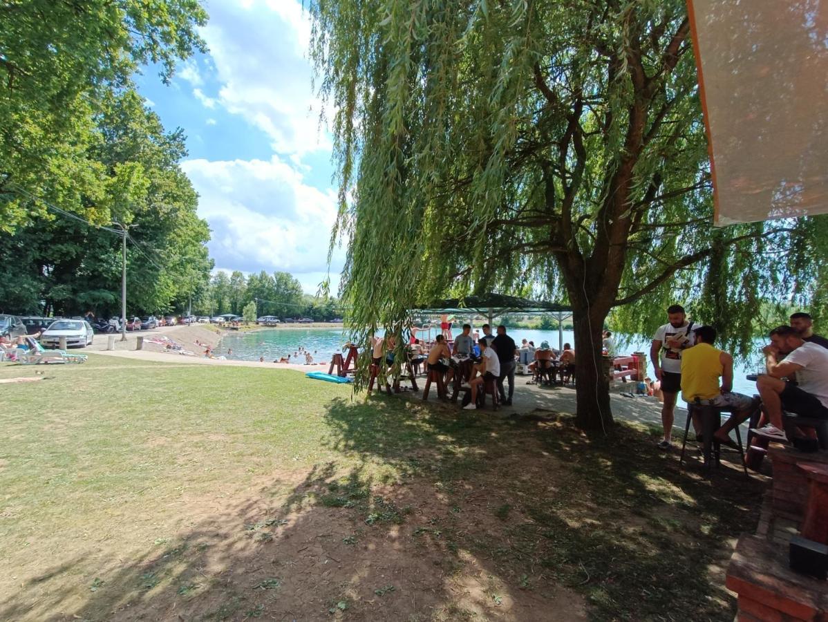 Laguna Club Lake Resort Donji Zabar Dış mekan fotoğraf