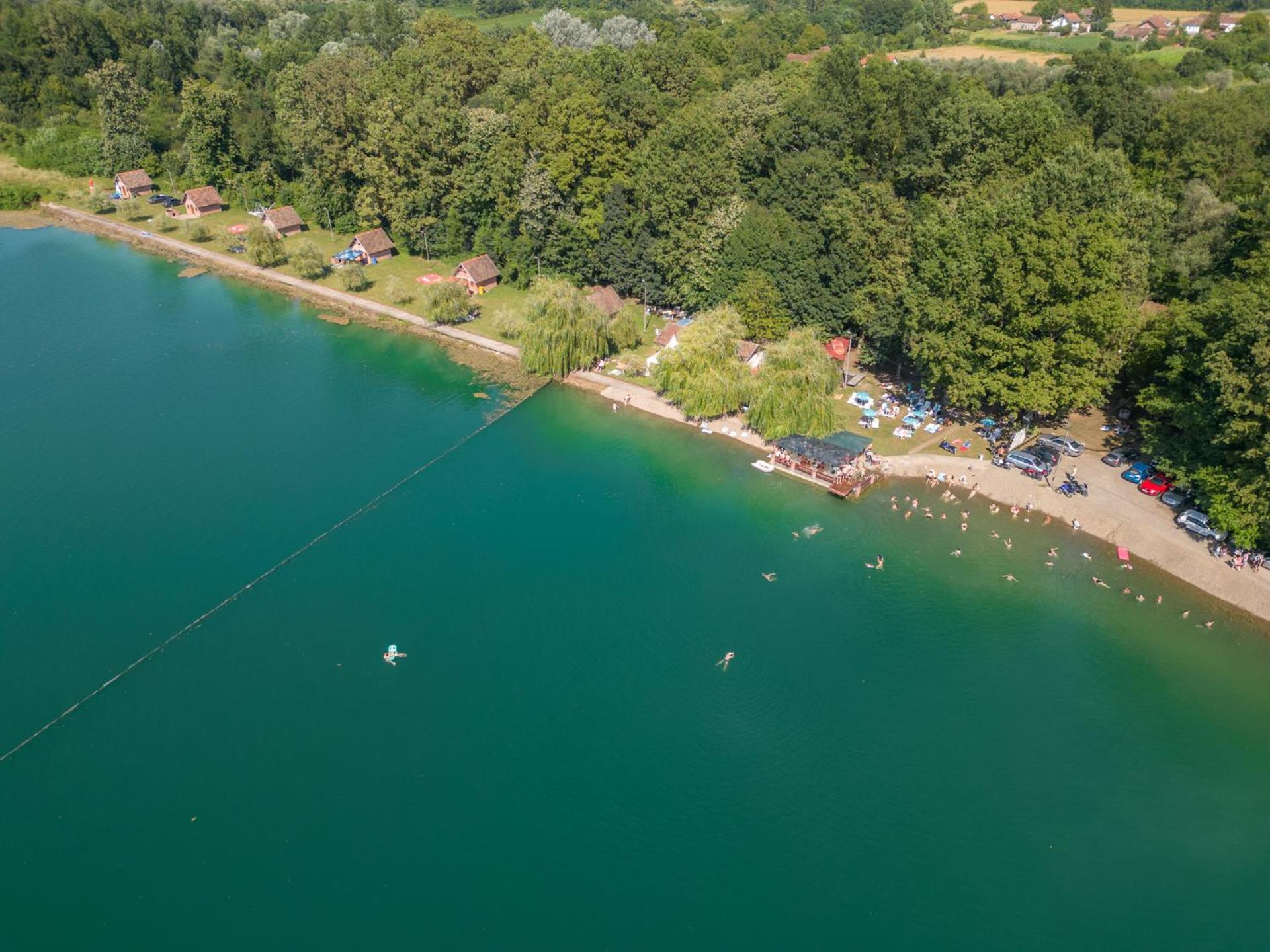 Laguna Club Lake Resort Donji Zabar Dış mekan fotoğraf